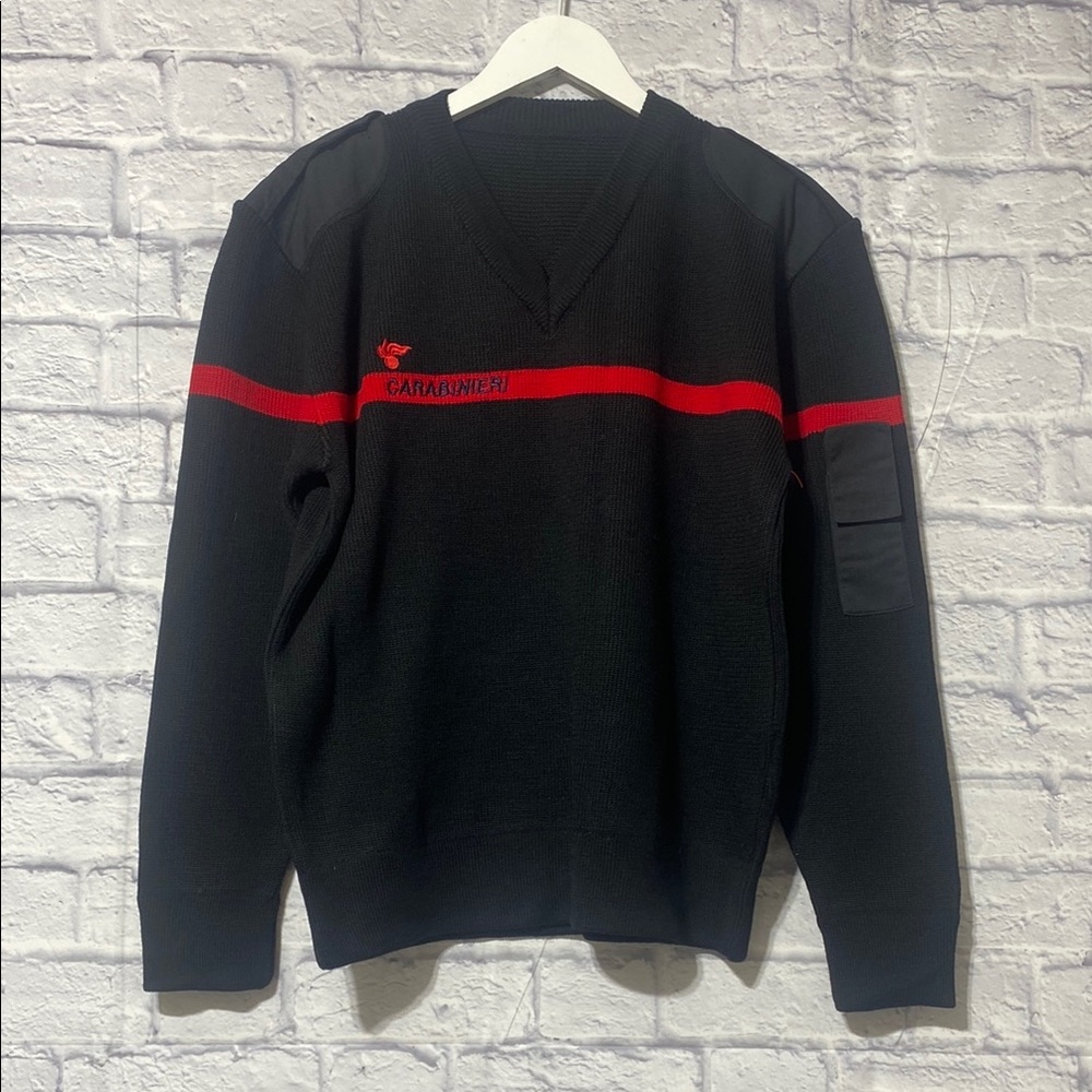 Caravinieri Black and Red V-Neck Sweater with Bold Stripe